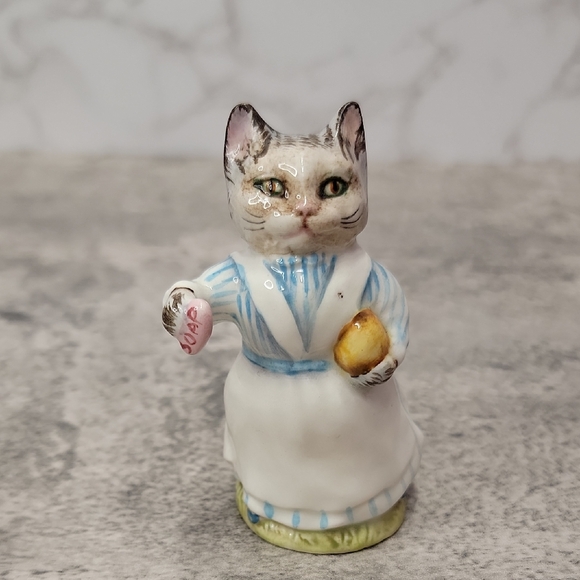 Vintage Other - Vintage Beatrix Potter "Tabitha Twitchett" Fredrick Warne Beswick England